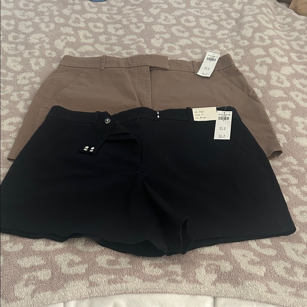 Abercrombie and Fitch Women’s Black and Tan High-Waist Dress Shorts sold as set
